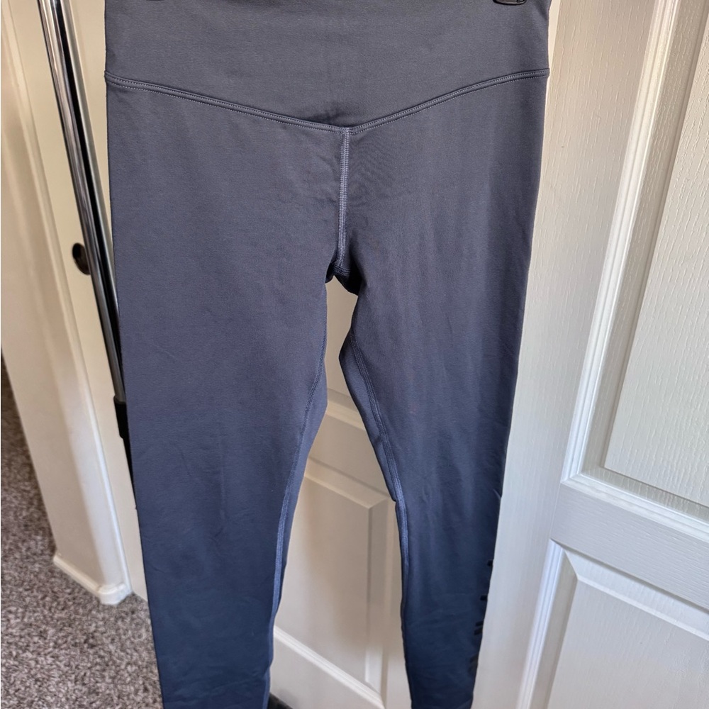 PINK Victoria's Secret Charcoal Leggings